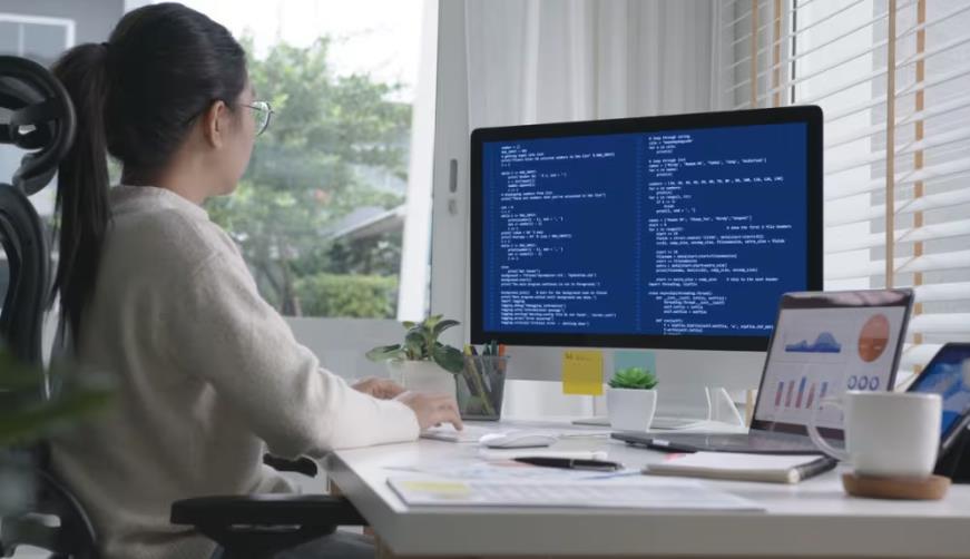定海区企业数字化解决方案:机器学习赋能商业模式升级的核心路径
